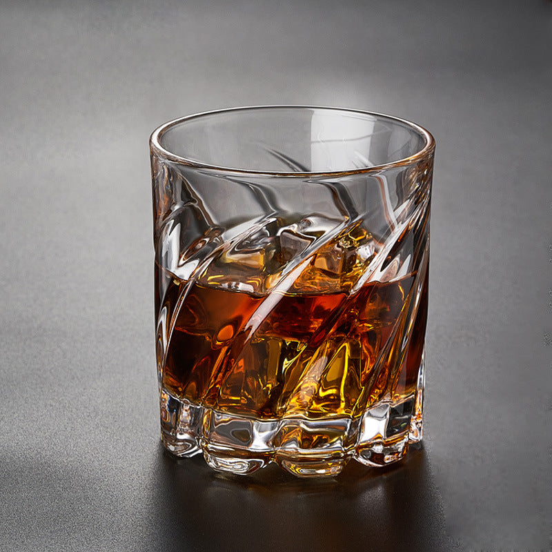 Crystal Whiskey Glasses for Elevated Cigar Pairings